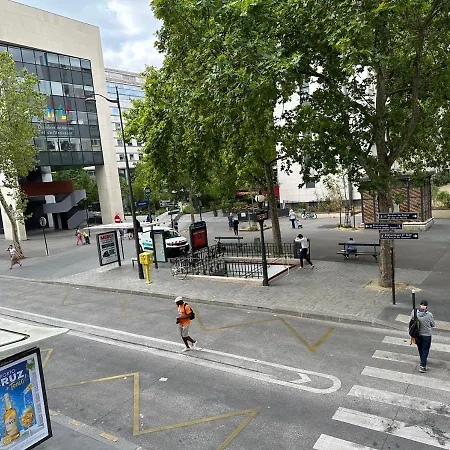 Studio Paris 12-3